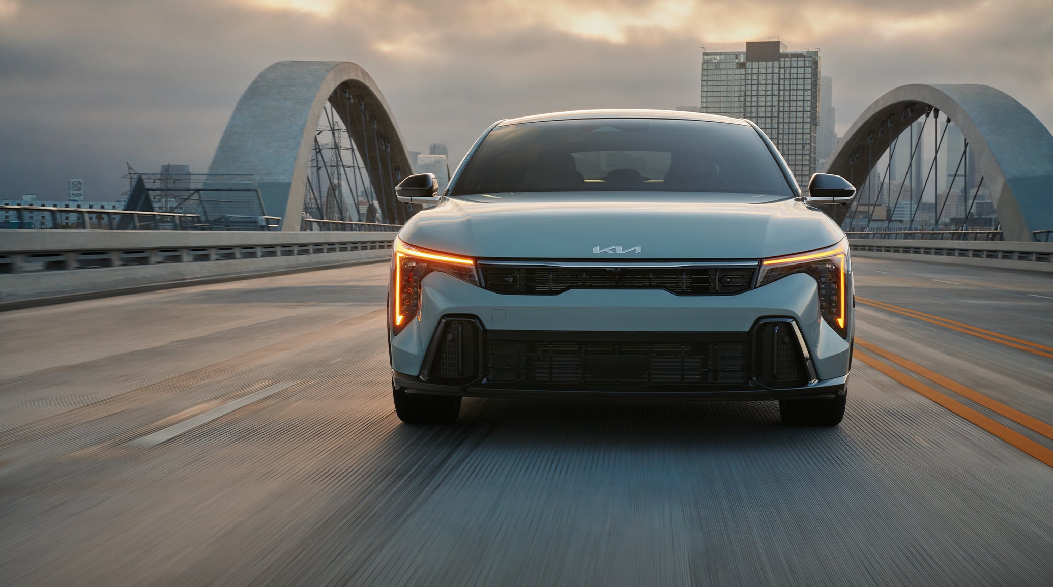 Kia K4